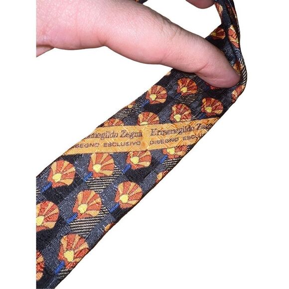 Ermenegildo Zegna Orange & Black Shell Print Handmade Neck Tie - Picture 6 of 7